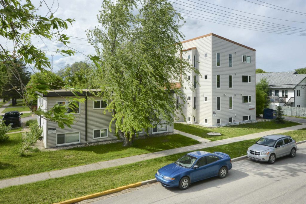 Appartement 2 Chambres a louer à Winnipeg a Warren Apartments - Photo 01 - PagesDesLocataires – L412426